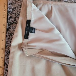 Ann Taylor Size 2 skirt